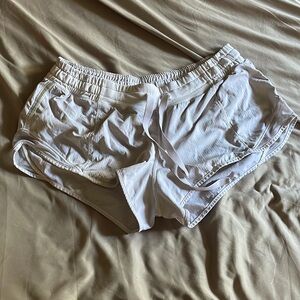 Lululemon hottie hot shorts